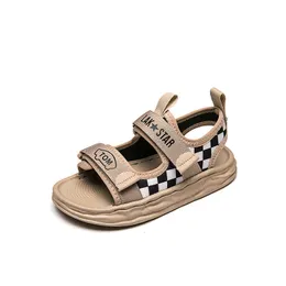 Boys' Sandals 2023 Summer 1 Chil1en's Beach Shoes Soft Soles Middle and Big Chil1en's Baby Shoes Girls' Checkerboard Sandals