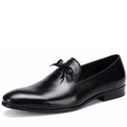 Vestido sapatos 2019 sapatos masculinos sapatos de couro genuíno