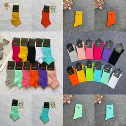 Fashion men's women's Party Favor Cotton stockings men and women make fun of NK multi pairs hook high tube candy color sports basketball