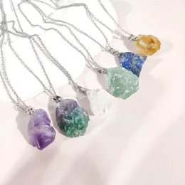 Collana irregolare in pietra grezza naturale Collana con ciondolo in ametista fluorite Collana con energia Reiki per gioielli da donna