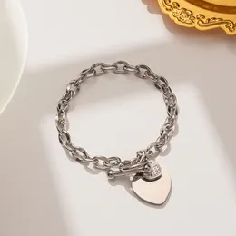 Классический браслет с четырьмя цветами женский мода простой премиум-материал браслет титановый сталь технологии инлай