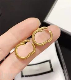 Dam nitar för män Designers örhängen för tonårstjejer älskar ohrringe söt cjeweler tjej 12 15 år gammal retro bokstäver män kvinnlig lyxiga smycken örhängen ZB016 F23