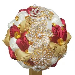 Luxry Yapay Düğün Buketleri El Yapımı Şerit Kırmızı Fildişi Güller Çiçek Altın Kristal Gelin Düğün Buket Nedime Düğün A2894