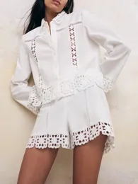 Kvinnor Tvåbitar byxor Kumsvag Summer Women Sweet Suits 2 Piece Sets White Lace Shirts Tops and Shorts Female Fashion Street Pieces Clothing 230227