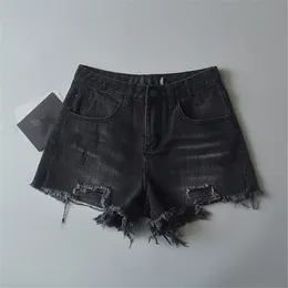 Europa och Amerika kvinnors shorts high street designer byxa sommar topp denim shorts för kvinnor svarta jeans shorts kvinnor oroliga korta mujer shorts rippade 912