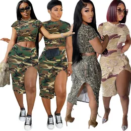 2023 Designer Camouflage Dress Sets Summer Mulheres roupas de manga curta Top de camiseta de manga curta e saia dividida conjuntos de duas peças Ternos de saia casual itens a granel 9353