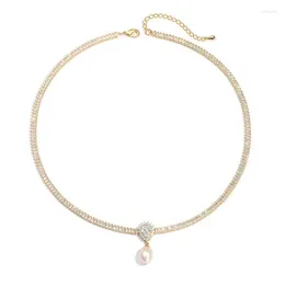 سلاسل 2023 Crystal Charm Pear Beads Pendantnecklaces for Women Women Sealant Chain Nceplaces Gift