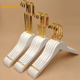 Hangers Racks Sainwin 10pcs/lot adult wood hanger white wooden hangers for clothes rack women top grade hanger gold hook30pcs can 230227