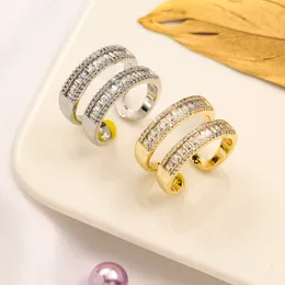 Designer -Marke Ringe Verstellbare Goldringe Europäische Modeschmuck Frauen Luxus Engagement Hochzeitsliebhaber Ringbedarf beliebtes Markenzubehör Familiengeschenk