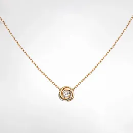 Lyxdesigner brev hänge halsband kedja 18k guld pläterad kul pärla crysatl strass varumärke dubbel halsband för kvinnor bröllopsfest juveler tillbehör