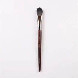 Medium concealer Makeup Brush 176 - Flat Pointed Precision Foundation dölja blandning av skönhet kosmetik borste mixer verktygsapacket