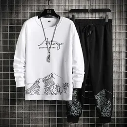 Suissiles de survêtement masculins Fashion Sportswear deux pièces Sweat à capuche masculin SET HARAJUKU PRINDATED PRIMÉ ET AUTOM CNUST CAS CASS