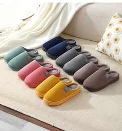 Slippers Novos homens homens moda algodão chinelos de camurça casal casal quente e quente Antislip Bottom Sapatos de inverno de outono de outono Z0215