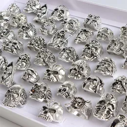 Ringas de banda atacado Bulk 20pcs lote masculino para crânio gótico Skreleton Antique Silver Plated Jewelry Mix Different Style 230228