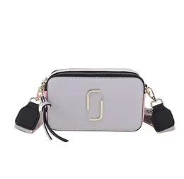 Marc Womens Designer Bags 2023 New Fashion Camera Bag Messenger Shoulder Small Square Bag 008612