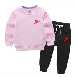子供の服セット印刷スウェットシャツのトップとズボンスーツ春秋の子供の服の少年の女の子の服セット