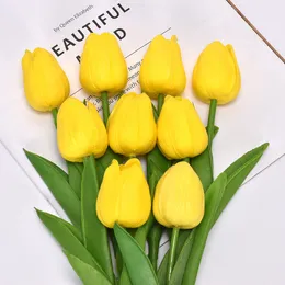Decorações de jardim 5 pçs Tulipa PU Flor Artificial Toque Real Buquê de Flores Falsas Para Decoração de Casamento Festa de Primavera DIY Suprimentos para Casa 230601