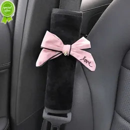 Ny 1 st söt Bowknot Universal bilsäkerhetssäkerhetsbälte täcker mjuk plysch axel pad bilstyling säkerhetsbälten skyddande biltillbehör