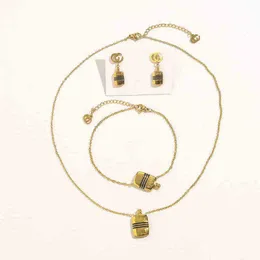 80% di sconto collana di gioielli di design anello accessori Set di bottiglie di profumo di olio in acciaio al titanio bracciale doppio per orecchini da donna