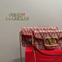 New Valentino Outdoor Bag Luxurys Handheld v High Women's Beauty Bag Small Luxury Foreign Star Fashionable Chain Square Crossbody DCJF
