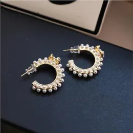 Brincos de moda feminina brinco designer de luxo multicores carta jóias mulheres 18k diamante presentes de casamento