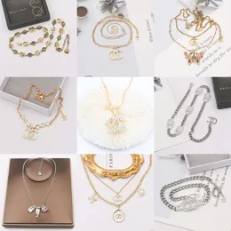Plated 925 Silver Luxury Brand Designers Letters Stud Geometric Famous Women Round Crystal Rhinestone Pearl Earring Wedding Party Pendant Necklaces girl
