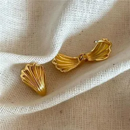 Dingle ljuskrona Shanice S925 Sterling Silver Sea Shell Women's Earrings Gold Silver Conch Stud örhängen Kvinnorörhängen mode