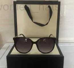 Sunglasses designer Luxury Designer Men Eyeglasses Outdoor Shades PC Frame Fashion Classic Lady Sun glasses Mirrors for Women TIS3
