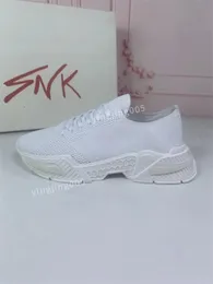 Sapatos casuais de designer clássico de marca superior para mulheres tênis baixos Panda Branco Preto Cinza Fog Chunky Glod