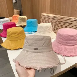 Wide Brim designer hat Summer Bucket Hat For Man Woman Cap Fashion Long Strap Traveling Sun Protection Designer Beach Caps Casquette
