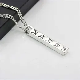 70% de réduction bijoux de créateur bracelet collier bague personnalité Qi en trois dimensions rectangulaire Ghost Skull elf pendentif hommes femmes