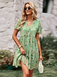 Grundläggande avslappnade klänningar MSFILIA Fashion Floral Dress Women Spring Autumn V Neck Kort ärm Löst chic tryckta klänningar 230531