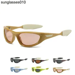 2023 New Y2K Millennium Future Future Polarized Sunglasses Street1つのサングラスを購入して2つ送信