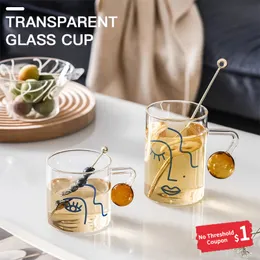 Vattenflaskor tryckt transparent kreativ Heatresistant Glass Coffee Te Drinks Breakfast Ice Beer Cup Handle Drinkware Milk Juice Mug 230531