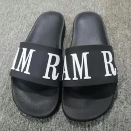 Designer Slides Pantofole da uomo Borsa fiore stampa fiori in pelle Web Scarpe nere Scivolo da spiaggia sandali estivi di lusso alla moda