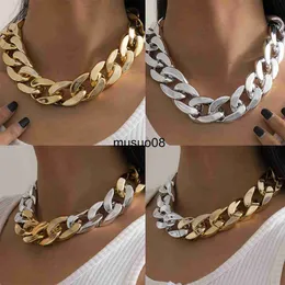 Pendant Necklaces Simple Exaggerated Necklace Lady 4 Color Hip Hop Distorted Thick CCB Chain Creative Necklaces Fashion Glamour Girl Jewelry Gift J230601