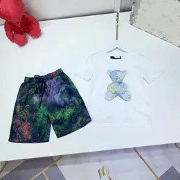 Tasarımcı Bebek Giysileri Seti T-Shirt Şort Toddler Sıradan Giyim Çocukları Terzi Çocuklar Erkek Çocuk Karikatür 2 PCS SET AAA DHGATE