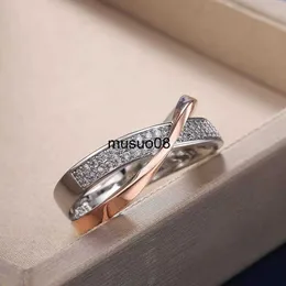 Bandringe Einfache Persönlichkeit X-förmige zweifarbige Damen Zirkon Kupfer Ring Schmuck Großhandel Damen Kristall Party Geschenke J230602