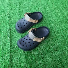 Tasarımcı Ayakkabı Erkekler Sıradan Terlik Kadın Sandalet Açık Baotou Ayakkabı Flats Plaj Sandalet