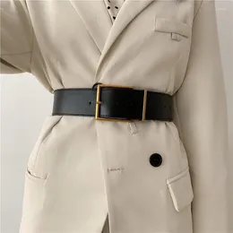 벨트 여성을위한 레트로 와이드 벨트의 한국 버전 여름 스커트 코트와 함께 간단한 장식 선임 바람 닫힌 허리