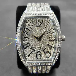 ساعة Wristwatches الفاخرة Ice Out Mens الشهيرة Tonneau Full Diamond Silver Geneva Male Watch Hip Hop Original Relogio Relogio Masculino 230602