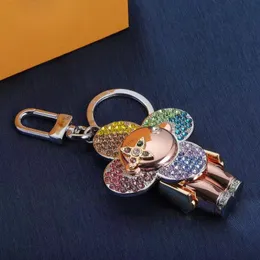 Luxury love bear designer key rings Letters colorful diamond designers keychains cute car key chain buckle jewelry keyring bags pendant exquisite keychain