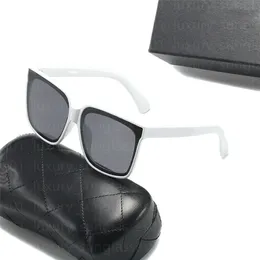 Nieuwe luxe zonnebril 622 designer zomertinten gepolariseerde brillen zwarte vintage oversized zonnebril van dames en heren mannelijke zonnebril met doos