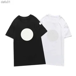 2022 Ny Luxur Embroidery Tshirt Fashion Personliga män och kvinnor Designar T-shirts Kvinnliga Tshirts Högkvalitativ svart och vit100% Cott L230520