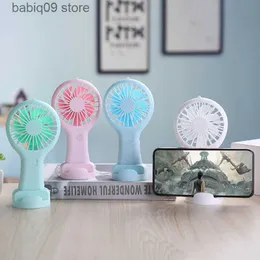 المعجبين الكهربائي MINI POCTION POCTION FAN HONEHELD OFFICE Travel USB قابلة للشحن في الهواء الطلق مبرد الهواء مع حامل الهاتف T230602