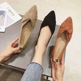 Sandaler Spring Fall Women Flats Caramel Color Black Pointed Toe Flat Heel Shoes For Ladies Brown 230417