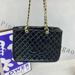 Axelväska designer handväska mode tjej pu läder dam shopping crossbody kedja väskor handväska mode hög kvalitet stor kapacitet shopping bab sisi-230602-58