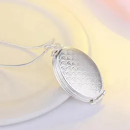 Pendant Necklaces Fish Scale Textured Po Frame Oval Necklace For Woman Exquisite Creative Fashion Glamour Party Anniversary Gift Jewelr