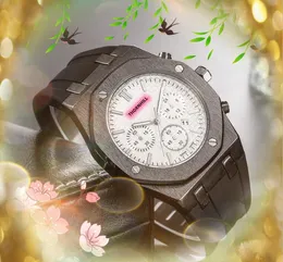 Popularny Six Three Pins Designer Watch 42 mm wysokiej jakości importowana gumka ze stali nierdzewnej Mężczyzn Zegar Clock Cool Quartz Bateria Super All the Crime Na rękę