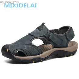 MIXIDELAI Scarpe da uomo nuove estive Scarpe casual da esterno Sandali Scarpe da ginnastica antiscivolo in vera pelle Sandali da spiaggia da uomo Taglia grande 38-46 L230518